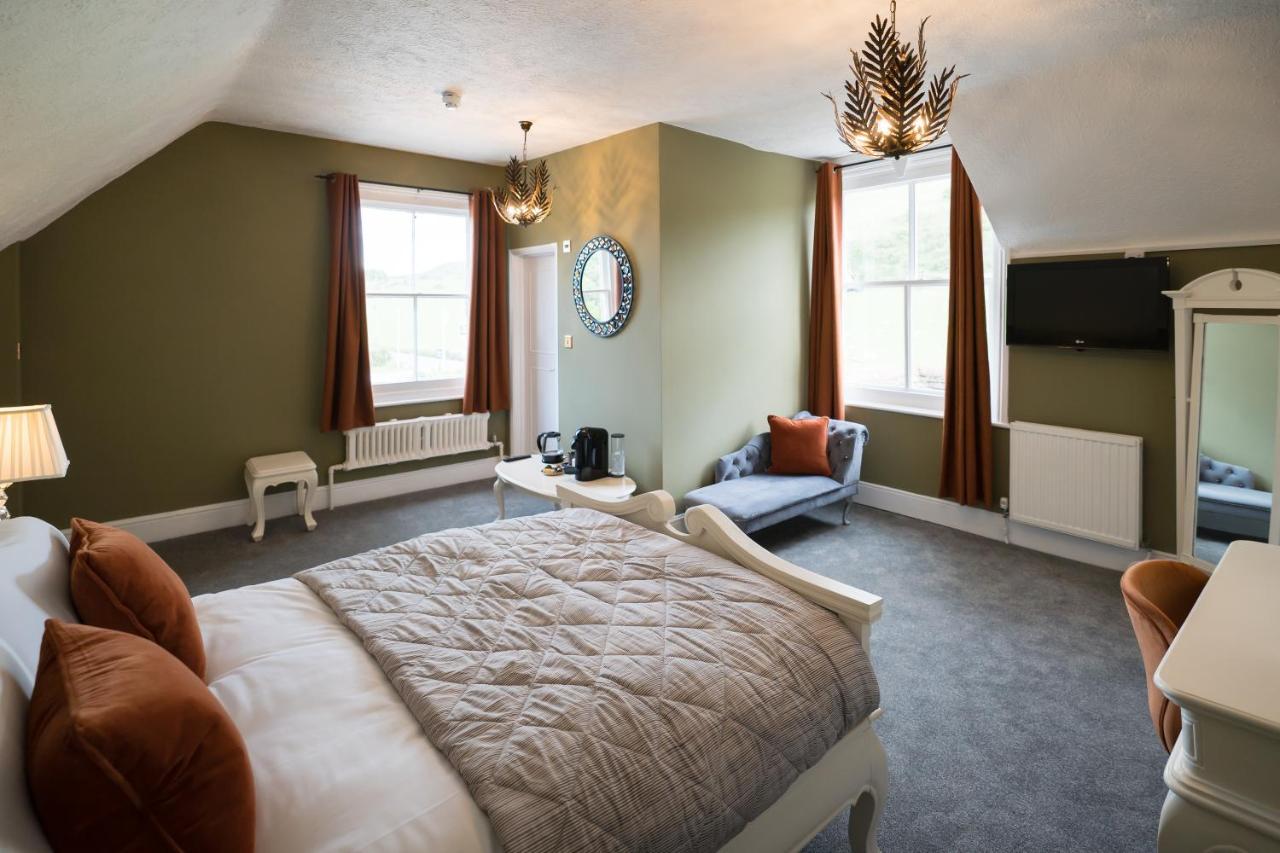 Tottington Manor Hotel Henfield Extérieur photo
