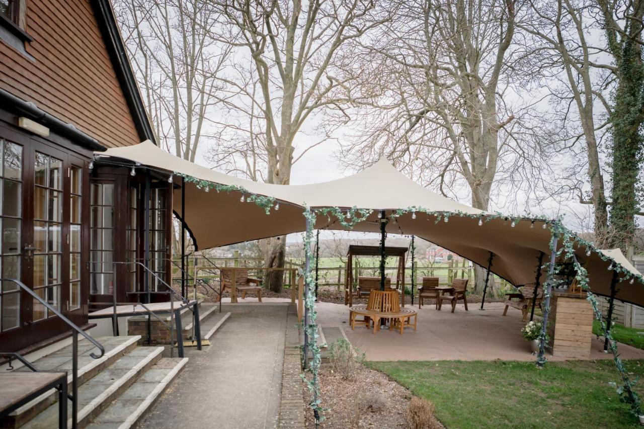 Tottington Manor Hotel Henfield Extérieur photo