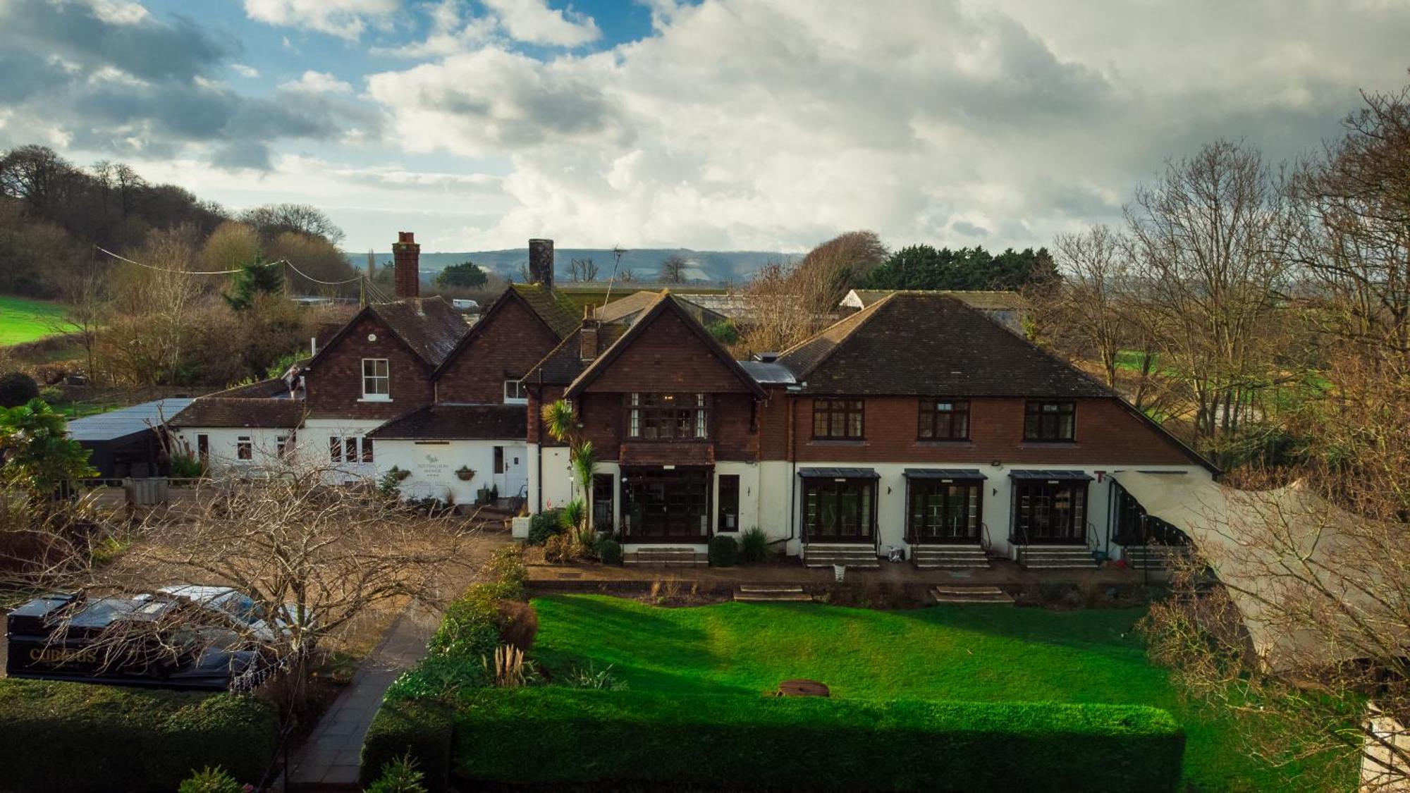 Tottington Manor Hotel Henfield Extérieur photo