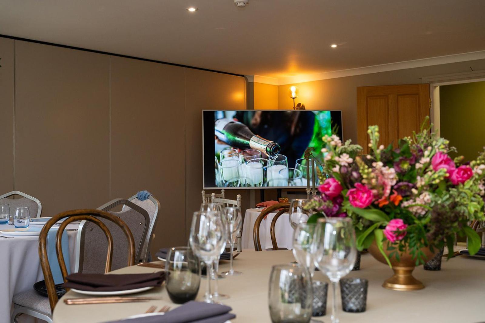 Tottington Manor Hotel Henfield Extérieur photo